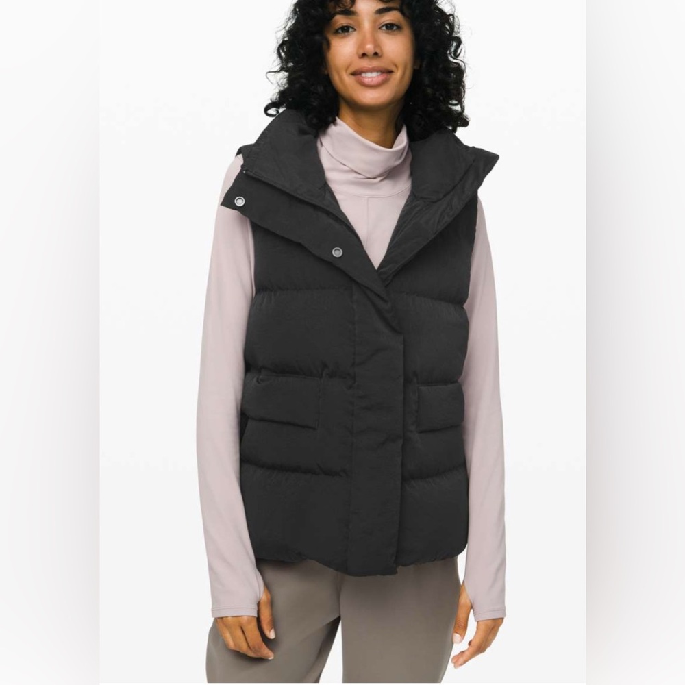EUC!! lululemon In a Flurry Vest
